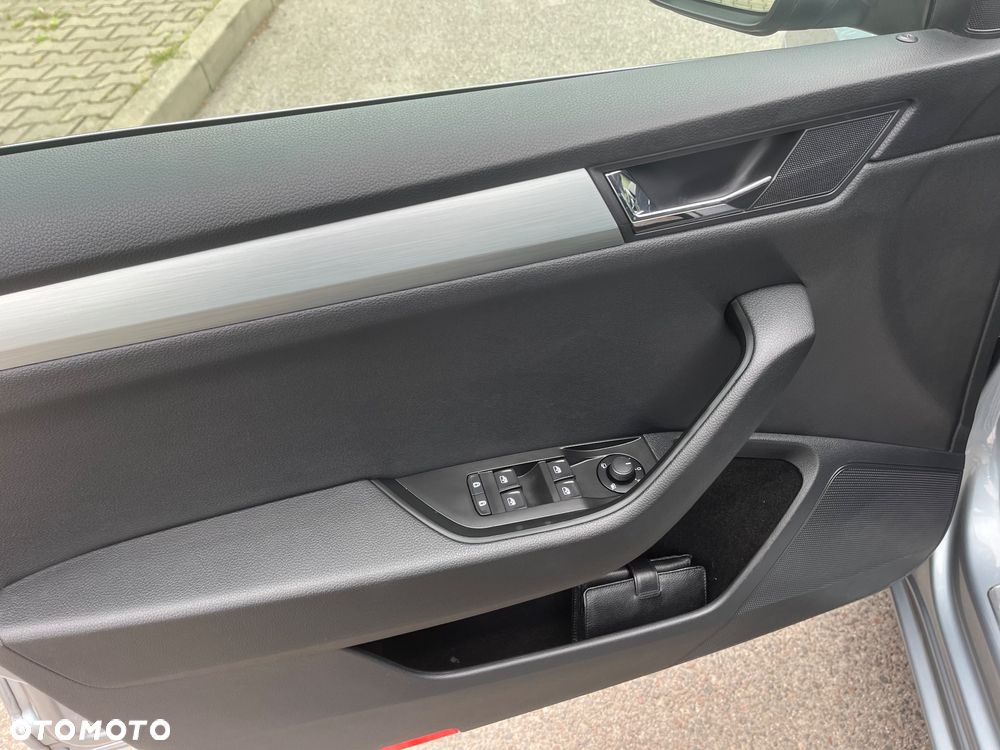 Skoda Superb 2.0 TDI DSG Style - 16