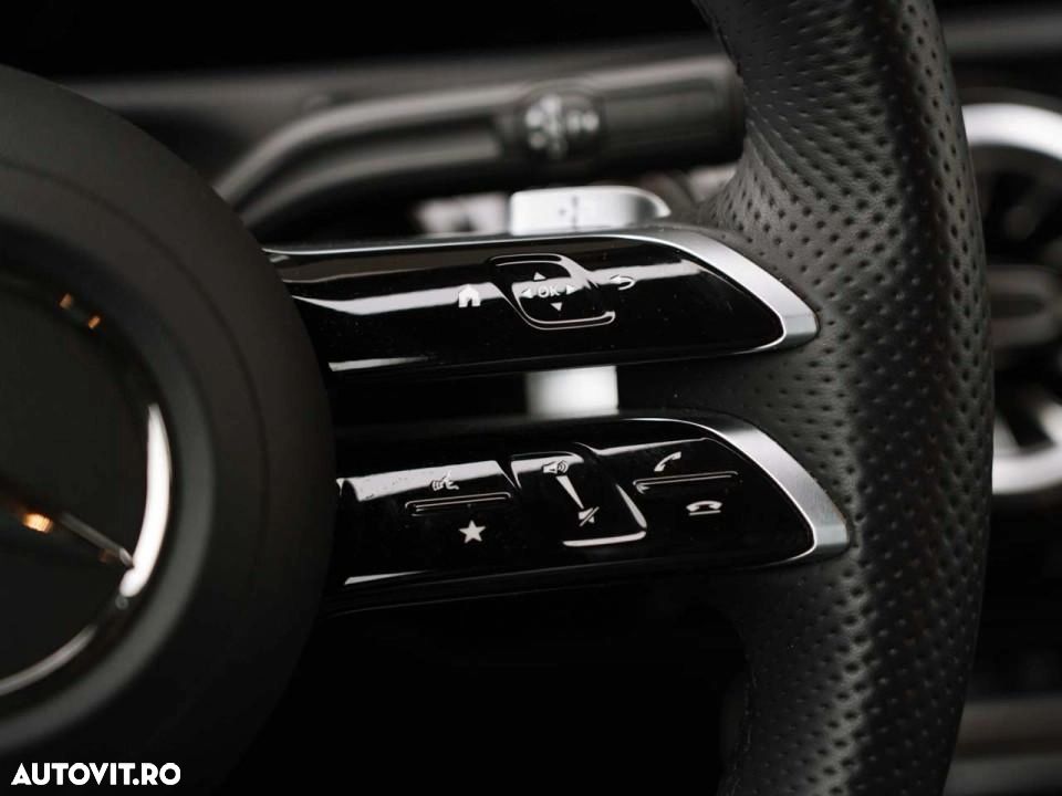 Mercedes-Benz A 200 - 25