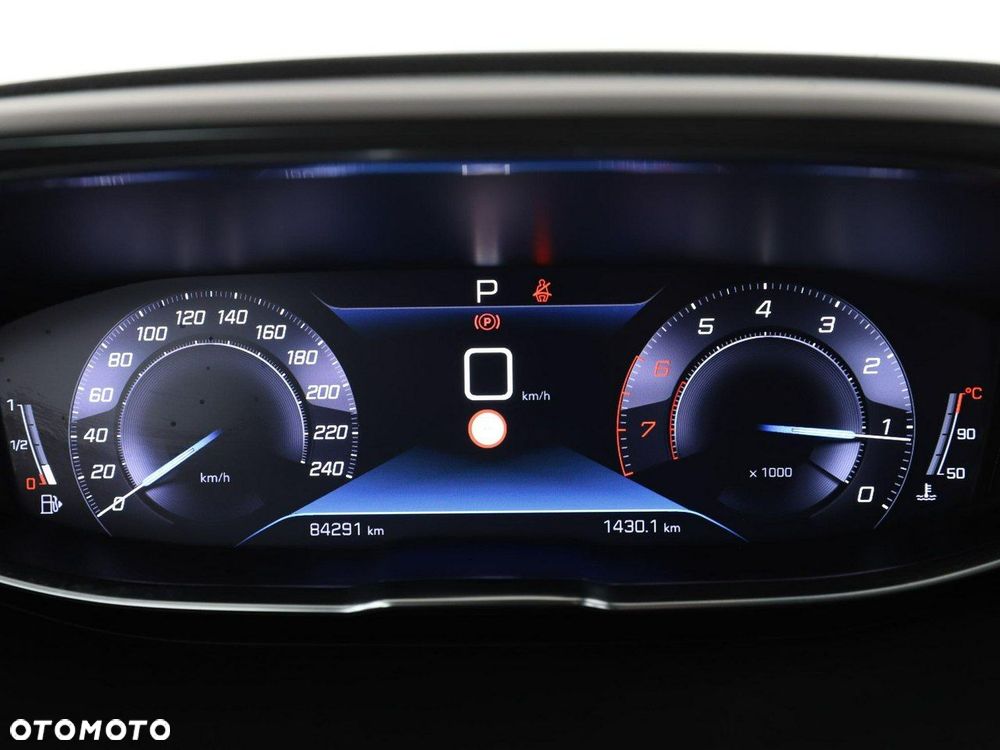 Peugeot 3008 1.2 PureTech Allure S&S EAT8 - 23