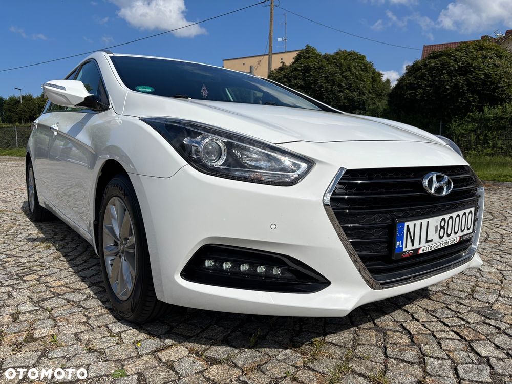 Hyundai i40 Kombi 2.0 Automatik Family+ - 3