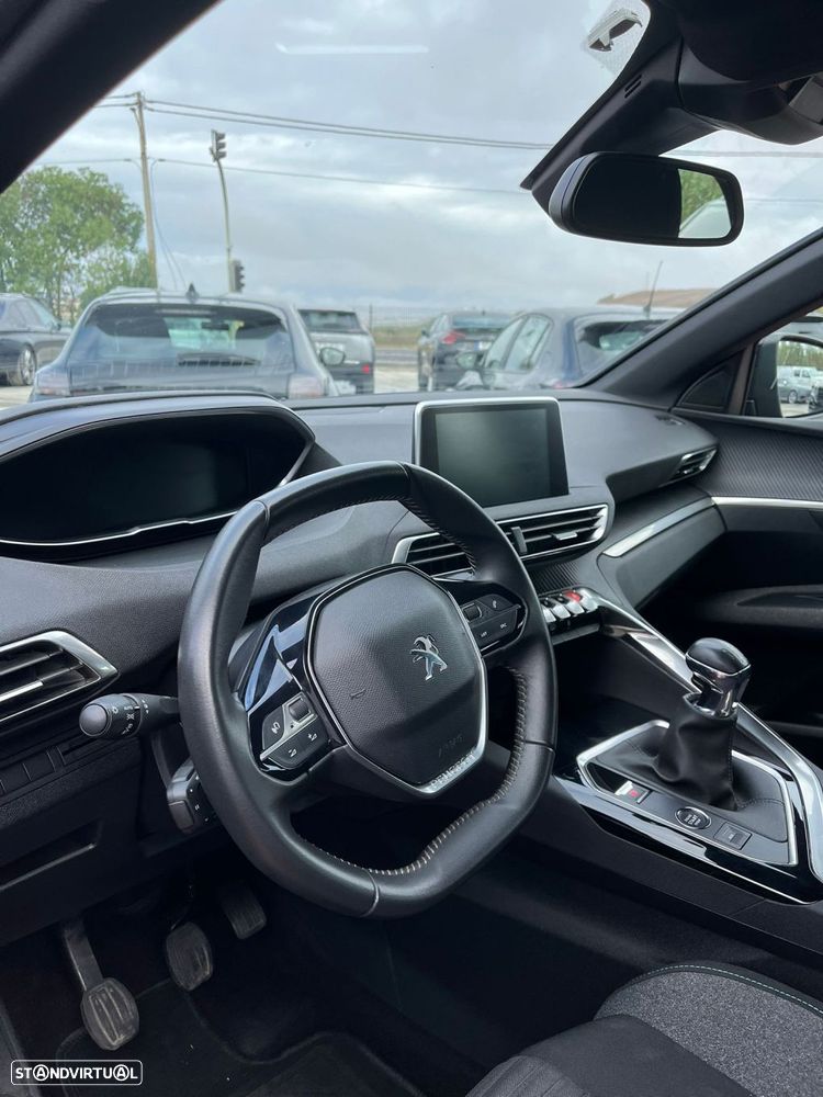 Peugeot 3008 1.2 PureTech Active Pack - 10