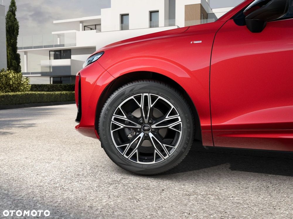 Audi Q3 Sportback - 7