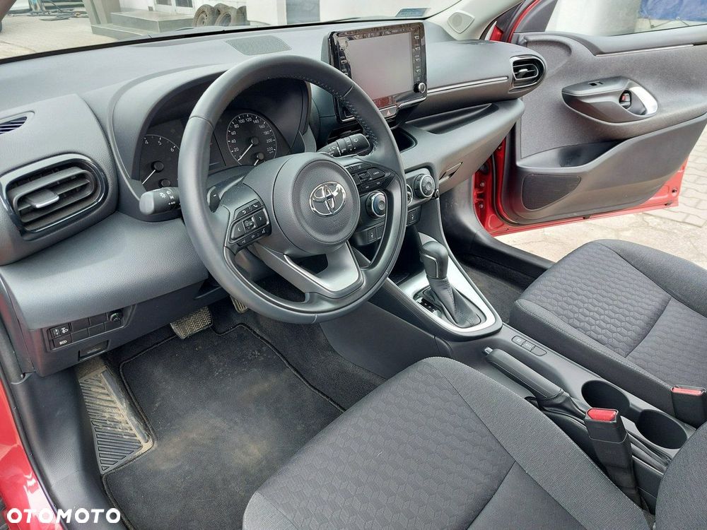 Toyota Yaris - 13