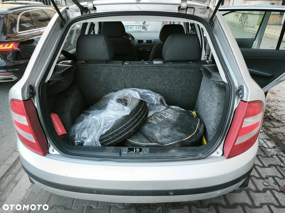 Skoda Fabia 1.2 HTP Classic + - 12