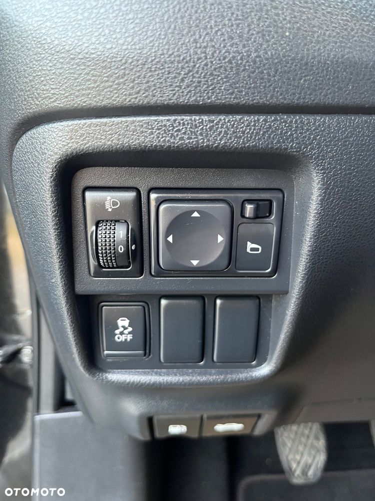 Nissan Juke 1.6 Acenta S&S - 25