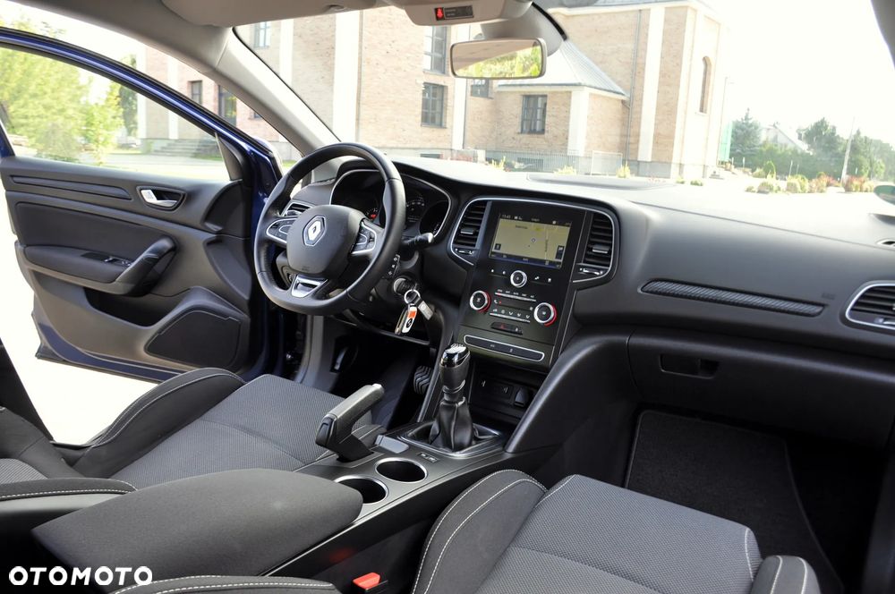 Renault Megane - 24