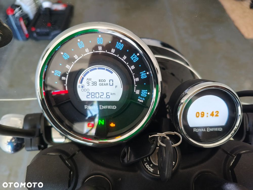 Royal Enfield Meteor - 8
