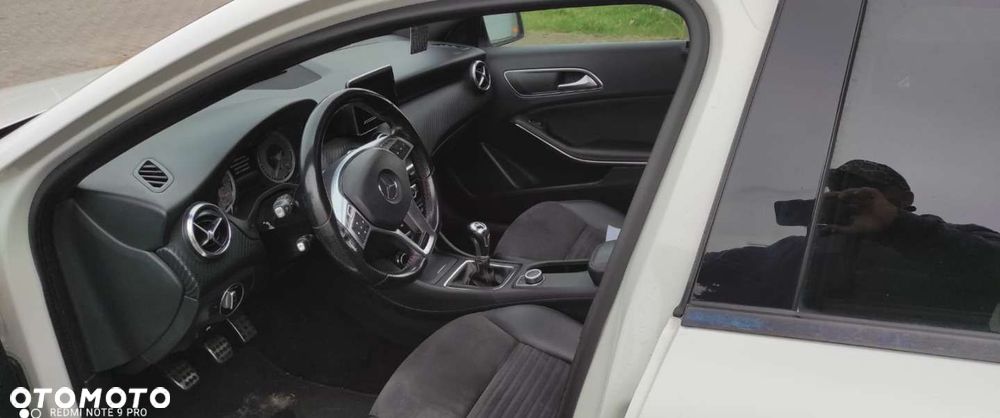 Mercedes-Benz Klasa A 180 CDI AMG Line - 22