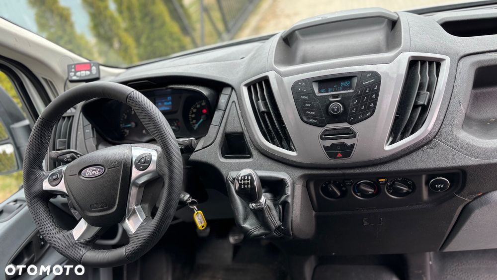 Ford Transit - 10