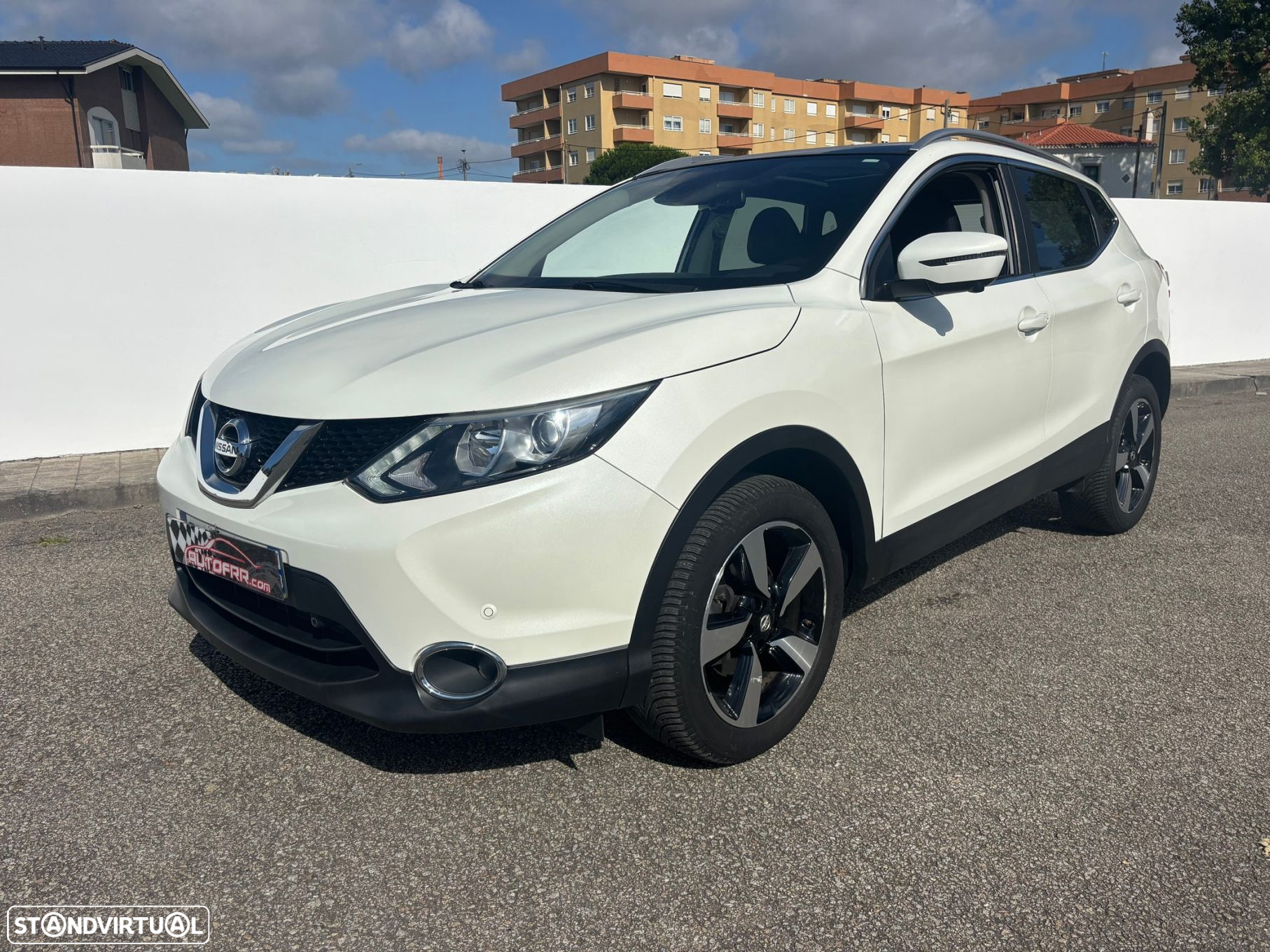 Nissan Qashqai 1.2 DIG-T 360 Xtronic - 32