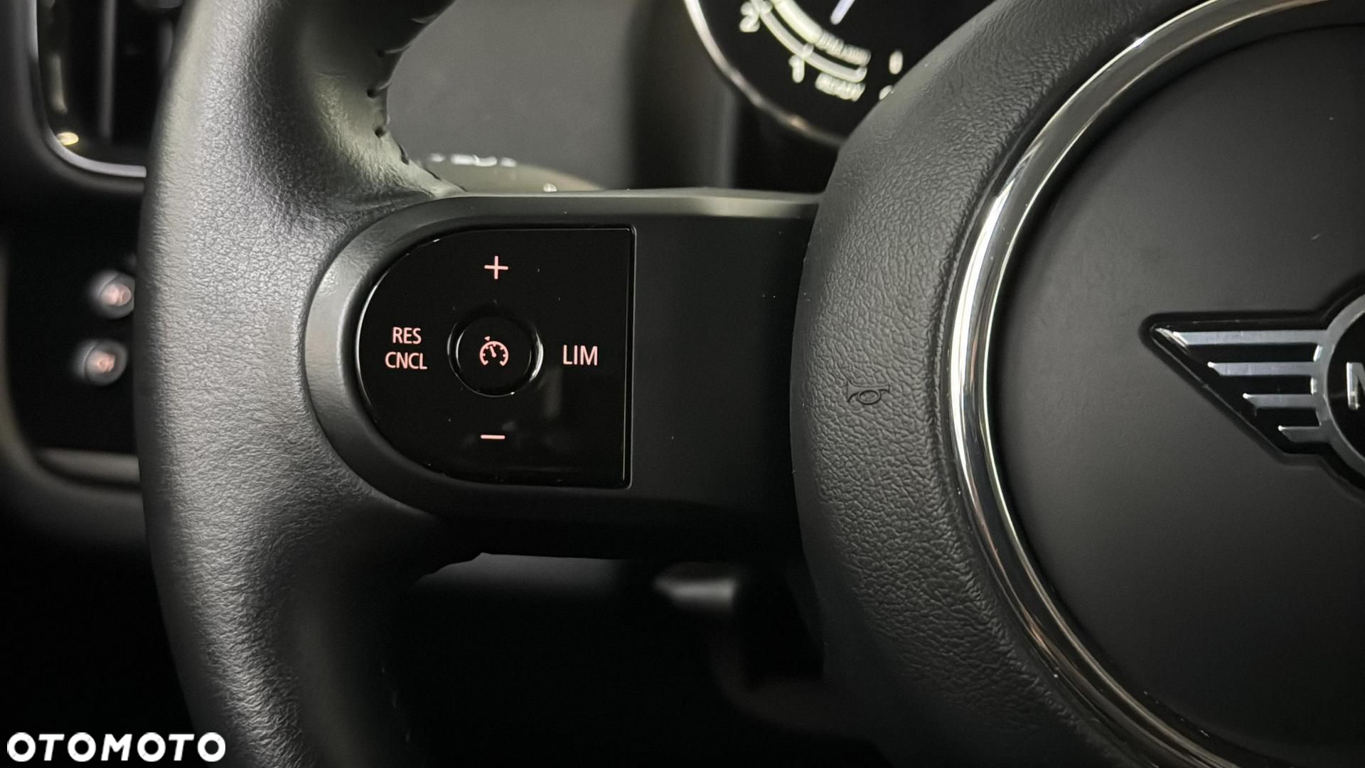 MINI Countryman Cooper Classic Trim - 30