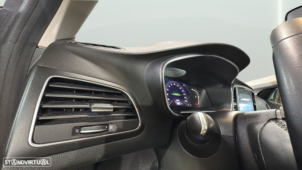 Renault Mégane Sport Tourer 1.5 Blue dCi Equilibre - 14