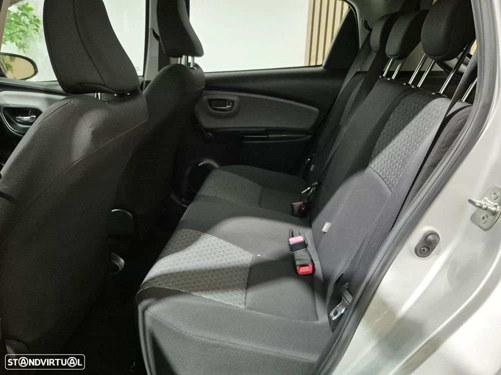 Toyota Yaris 1.4 D-4D Comfort+P.Style - 19