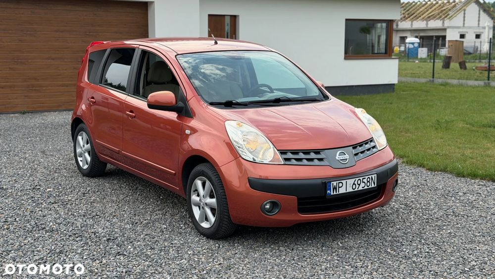 Nissan Note 1.6 Tekna - 4