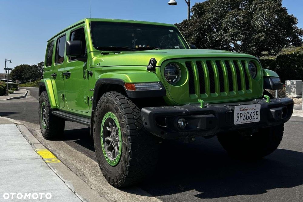 Jeep Wrangler - 11