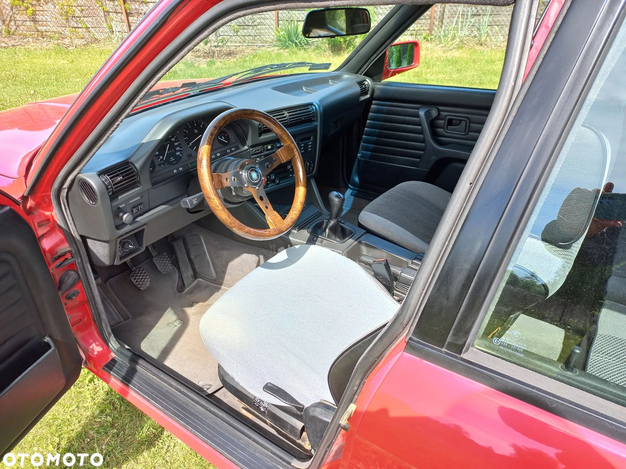BMW Seria 3 318i Touring - 21