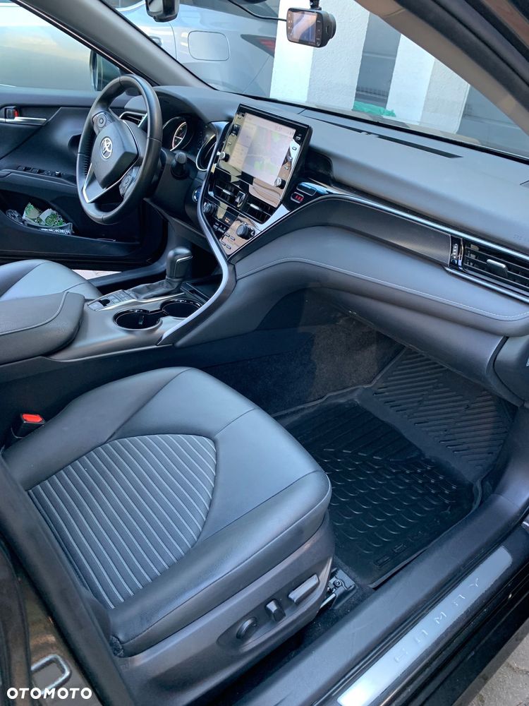 Toyota Camry 2.5 Hybrid Prestige CVT - 16