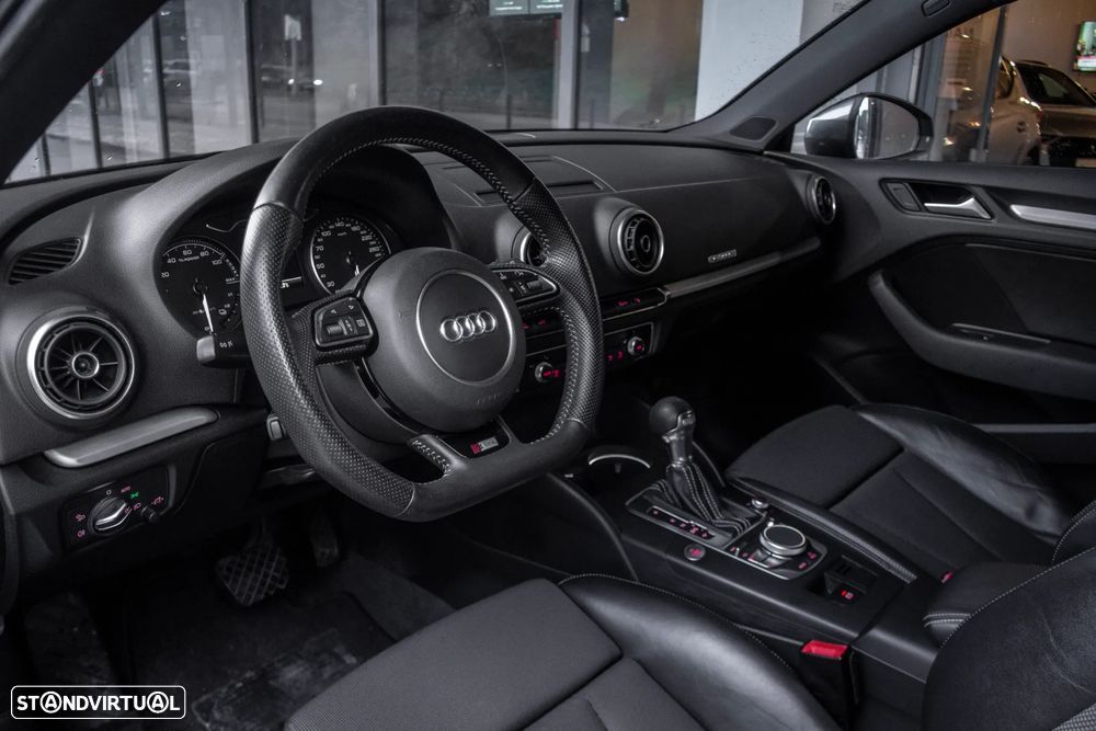 Audi A3 Sportback e-tron 1.4 TFSI S-line S tronic - 25