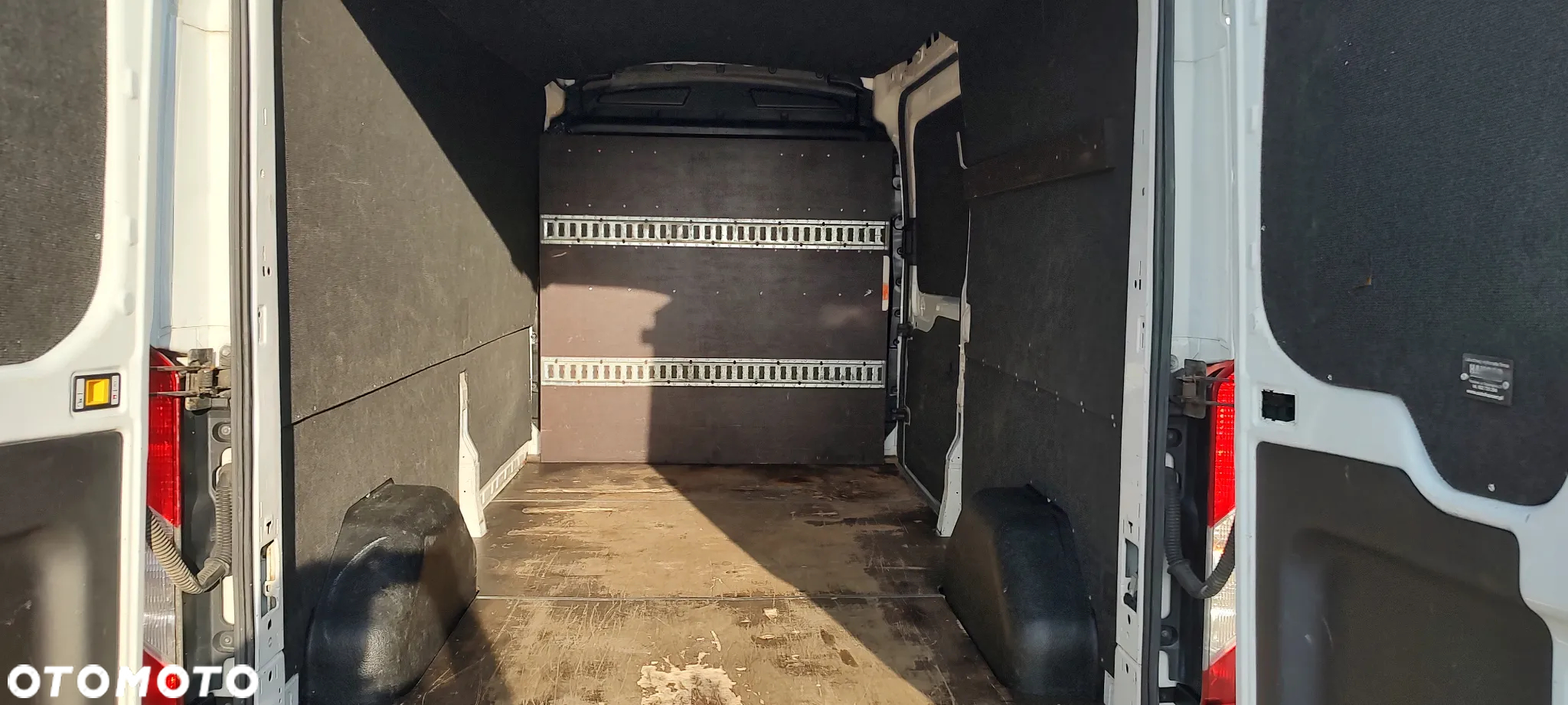 Ford transit - 16