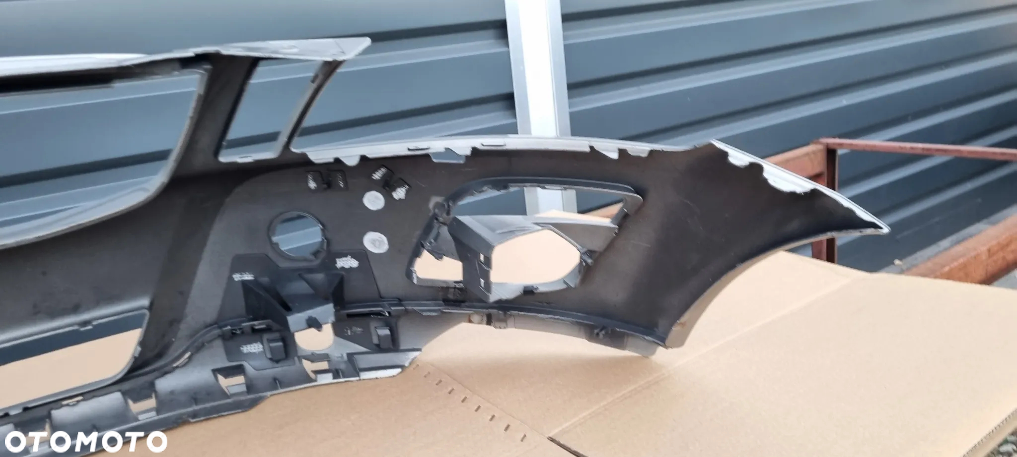Volvo XC60 I 2008-2013 zderzak przód oryginał MG121 - 9