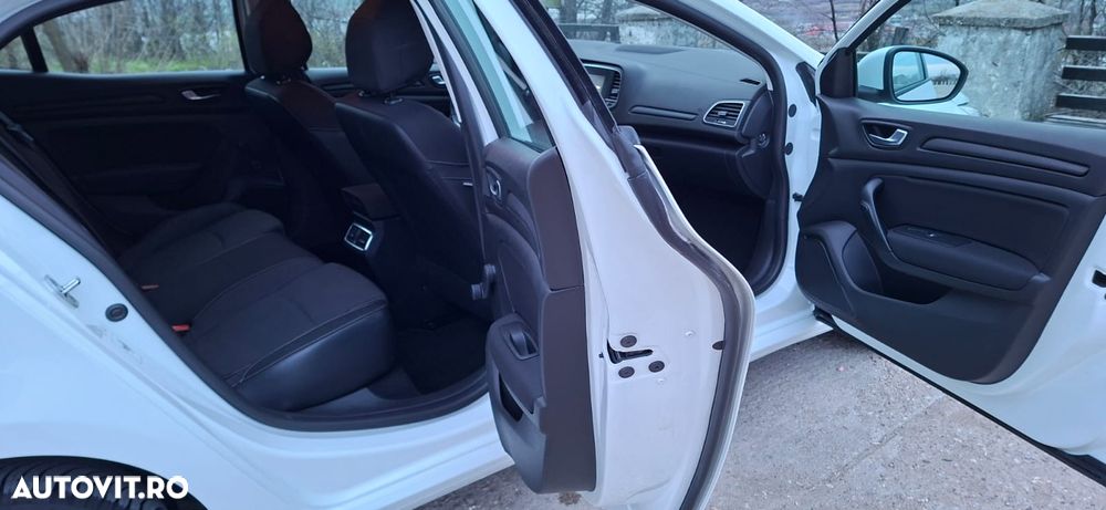 Renault Megane Blue dCi 116 Life - 23