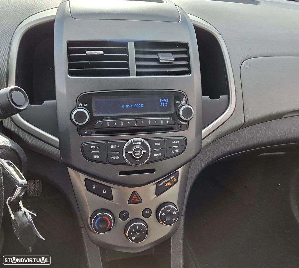 Chevrolet Aveo 1.3 VCDi LT - 15