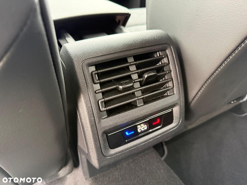 Volkswagen Golf Variant 1.5 eTSI OPF DSG Life - 11