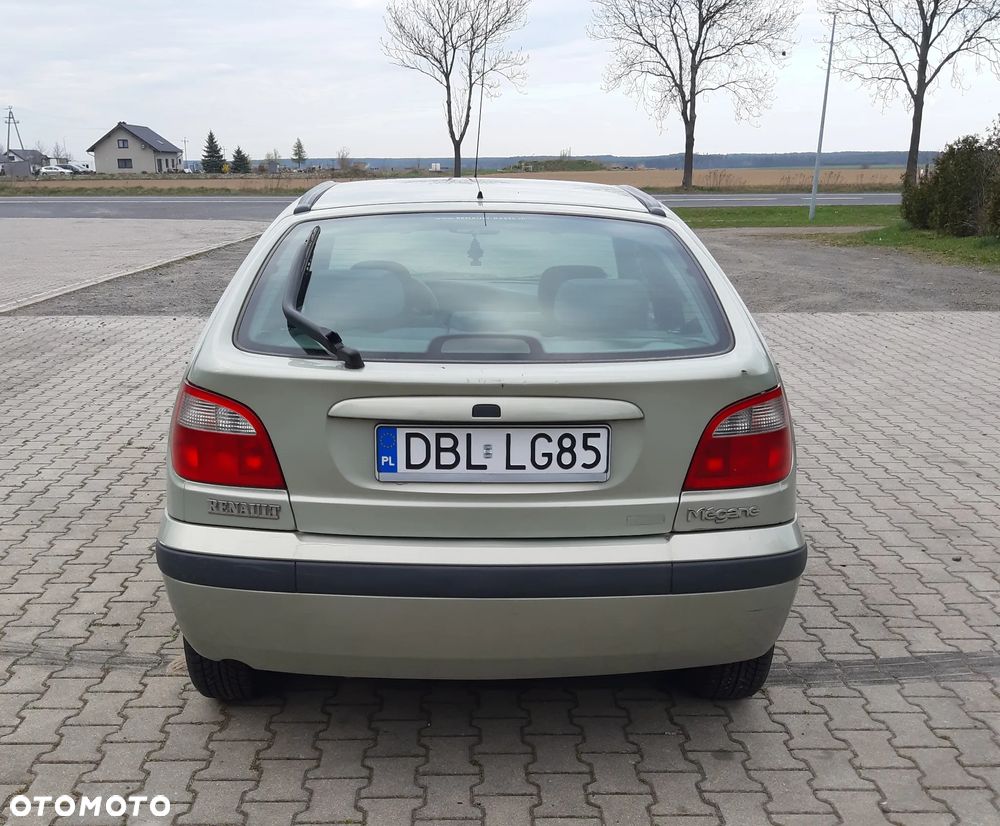 Renault Megane - 12