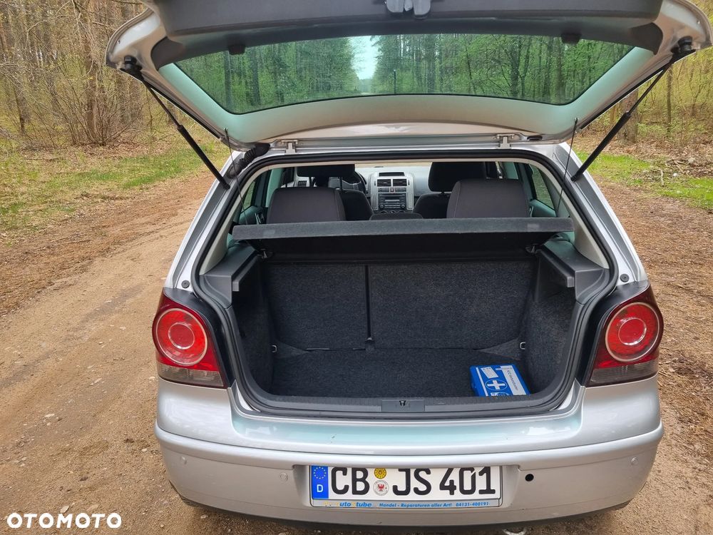 Volkswagen Polo 1.2 Team - 26