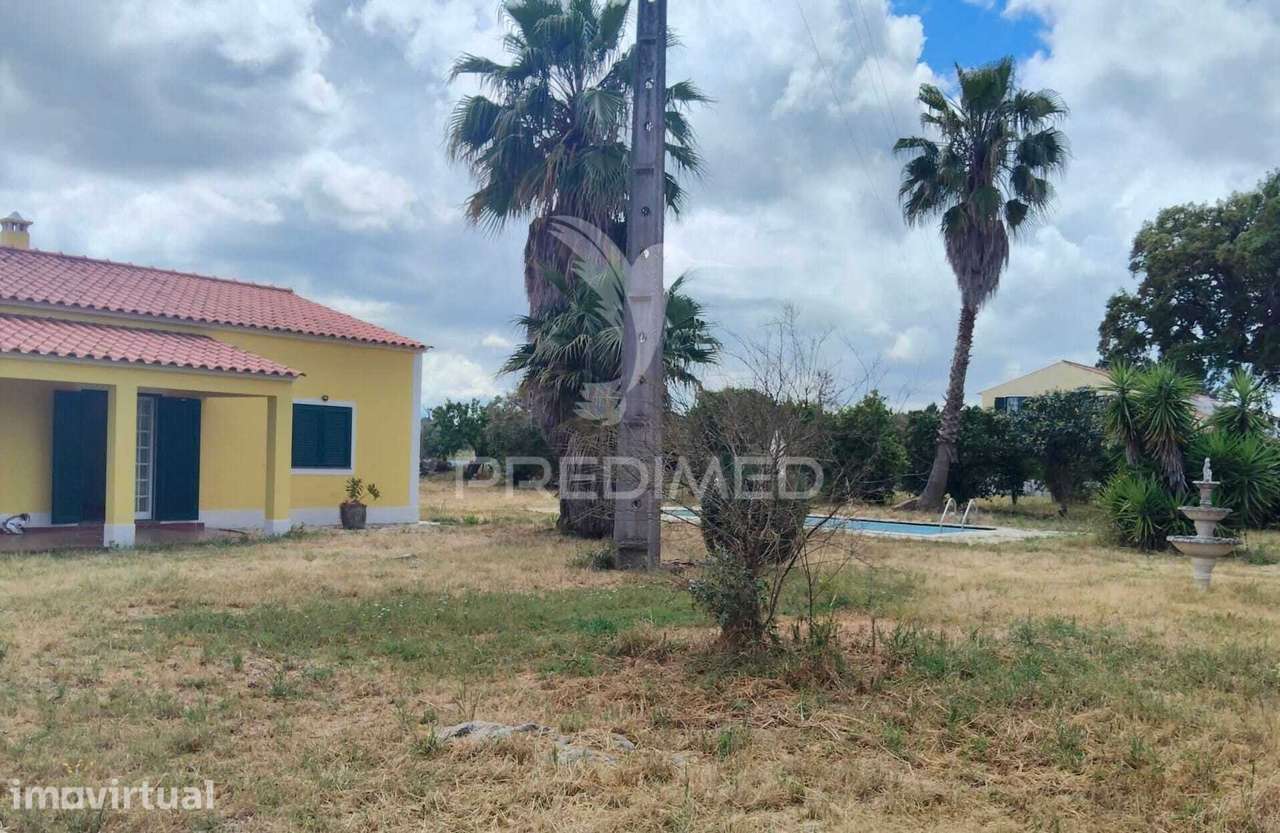 Moradia T3+2 Térrea com Piscina, Glória do Ribatejo - Grande imagem: 3/19