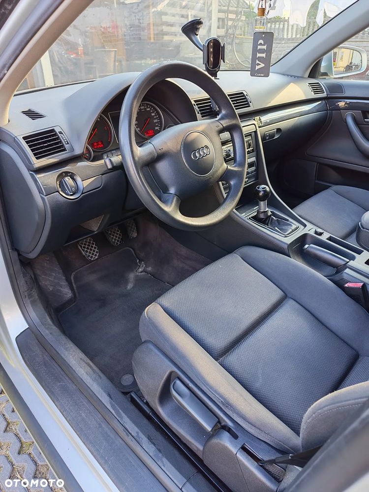 Audi A4 Avant 1.9 TDI - 7