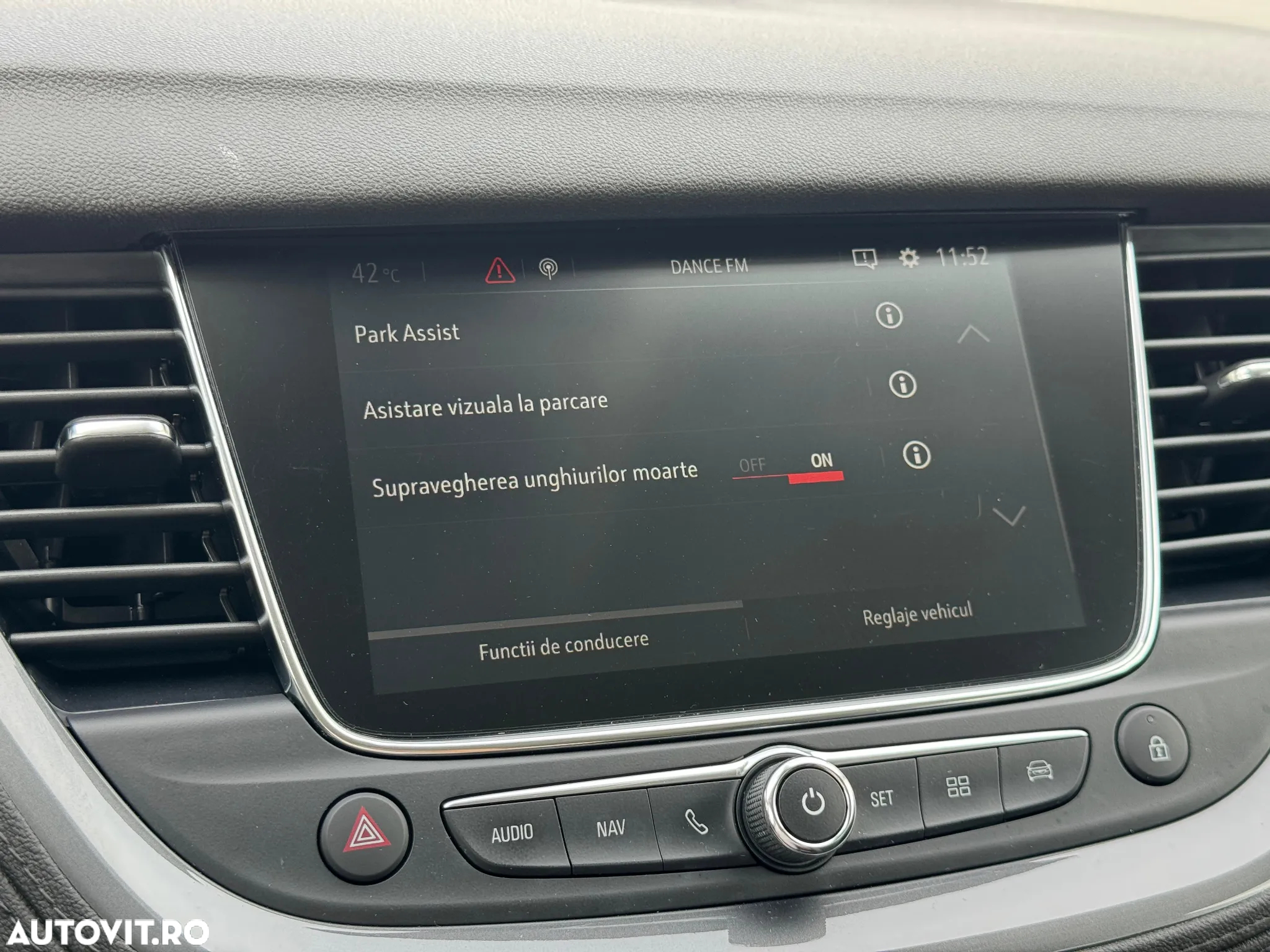 Opel Grandland X 1.5 D Start/Stop Automatik INNOVATION - 25