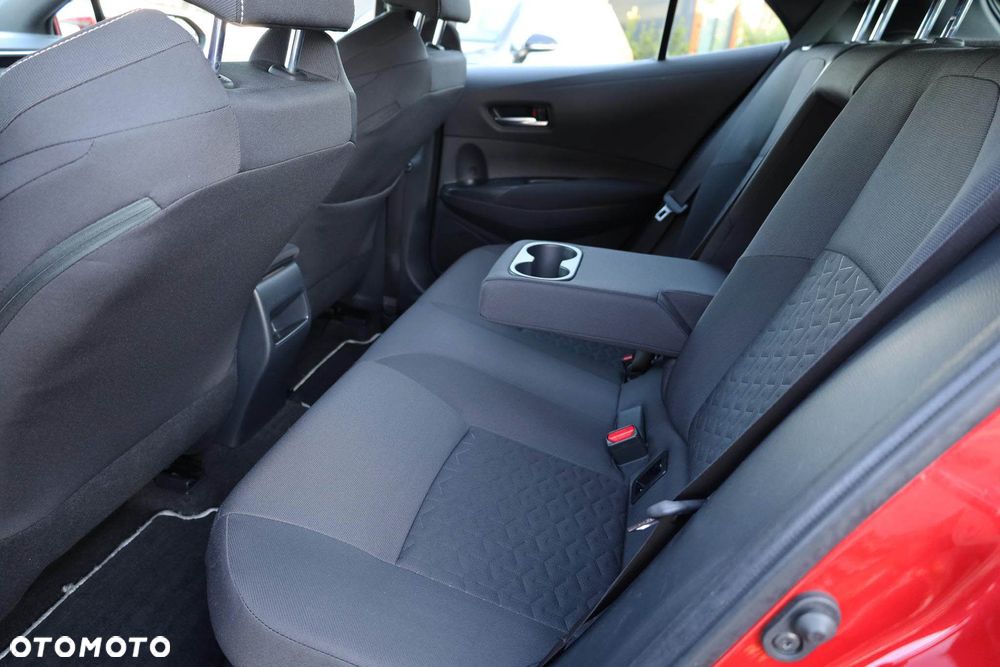 Toyota Corolla 1.8 Hybrid Comfort - 36