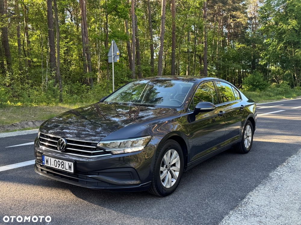 Volkswagen Passat 1.5 TSI EVO Essence DSG - 2