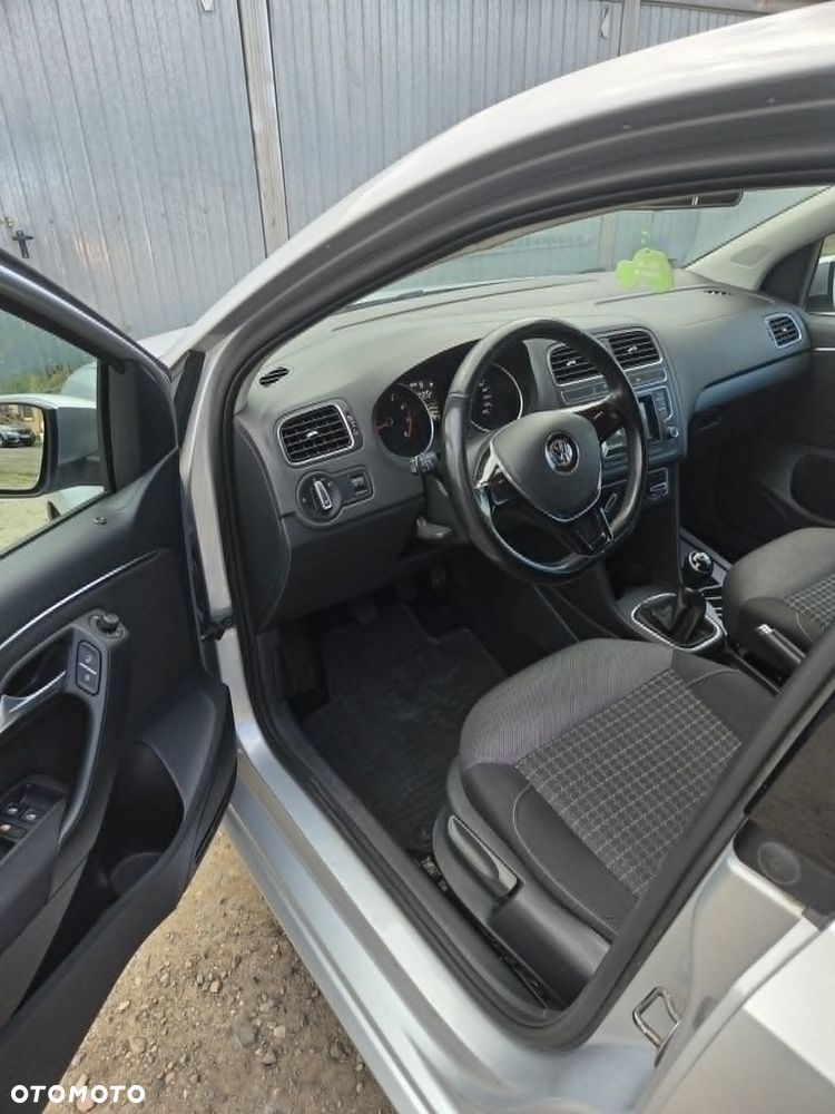 Volkswagen Polo 1.2 TSI BMT Highline - 3