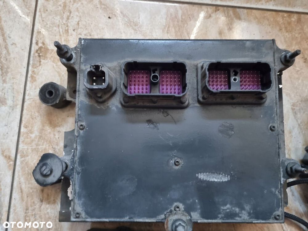 KOMPUTER STEROWNIK SILNIKA VIC PAKIET STARTOWY DAF 45 55 LF EURO 4 6,7L. - 3