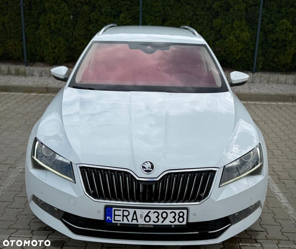 Skoda Superb 2.0 TDI DSG Style - 2