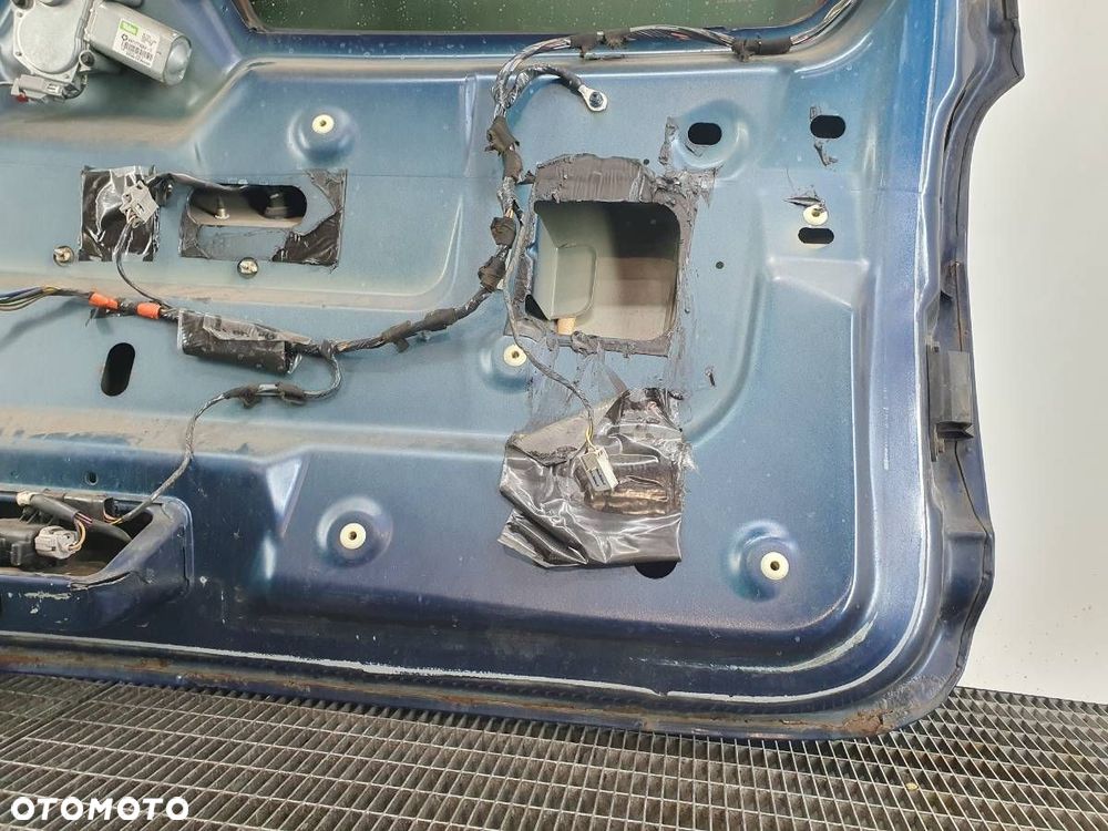 KLAPA BAGAŻNIKA TYŁ DODGE CARAVAN IV 2001 GRANATOWA EU - 18