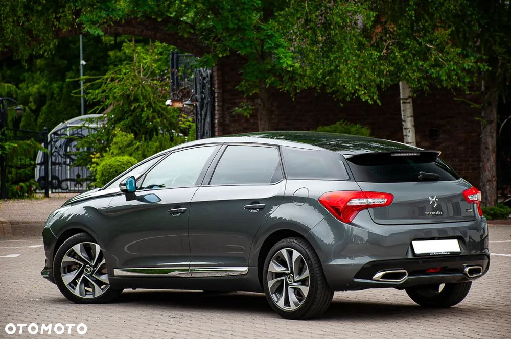 Citroën DS5 BlueHDi 180 SportChic - 16