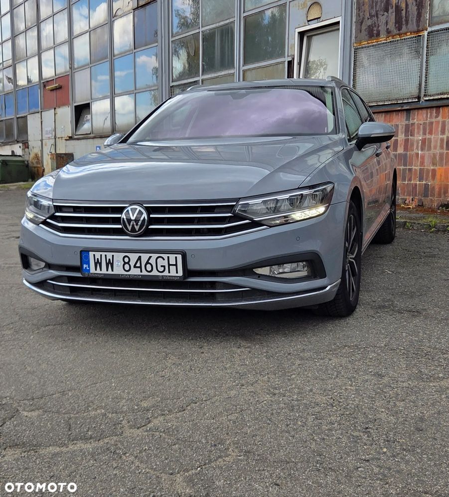 Volkswagen Passat 2.0 TDI Elegance DSG - 8