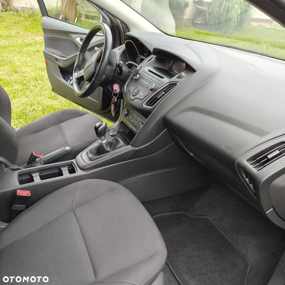 Ford Focus 1.5 TDCi Trend - 11