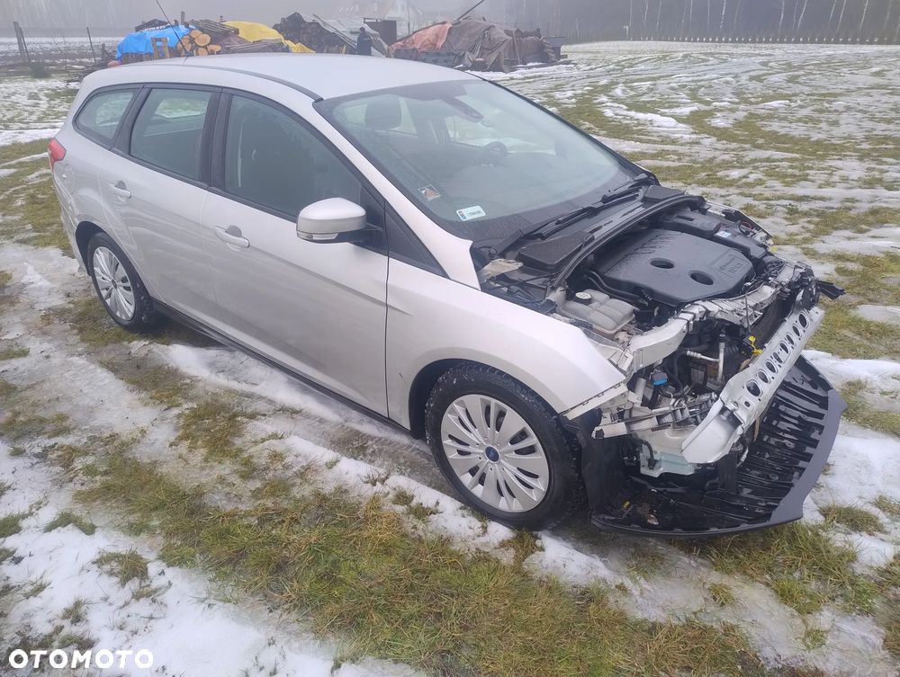 Ford Focus 1.6 TDCi Edition - 6