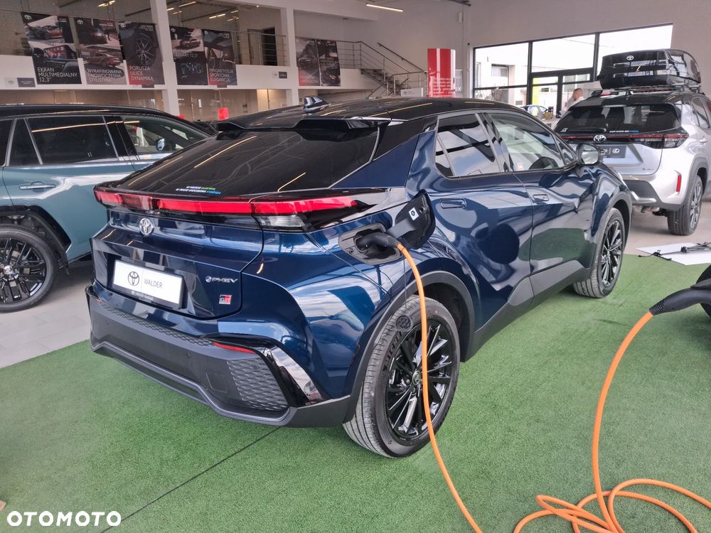 Toyota C-HR 2.0 PHEV Dynamic Force GR Sport - 4