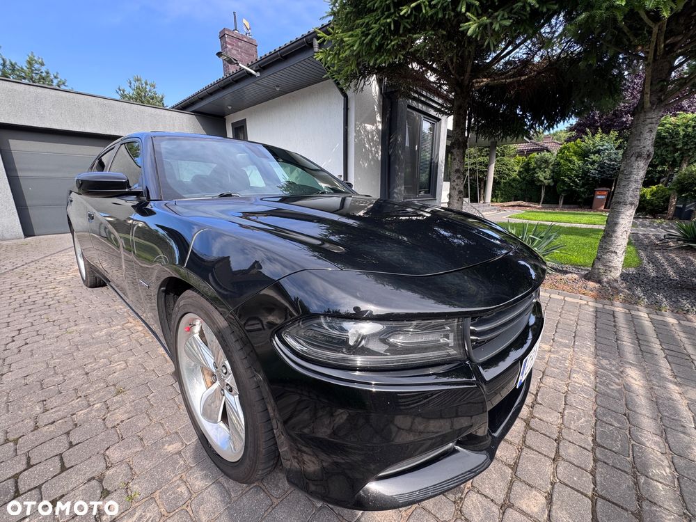 Dodge Charger - 4