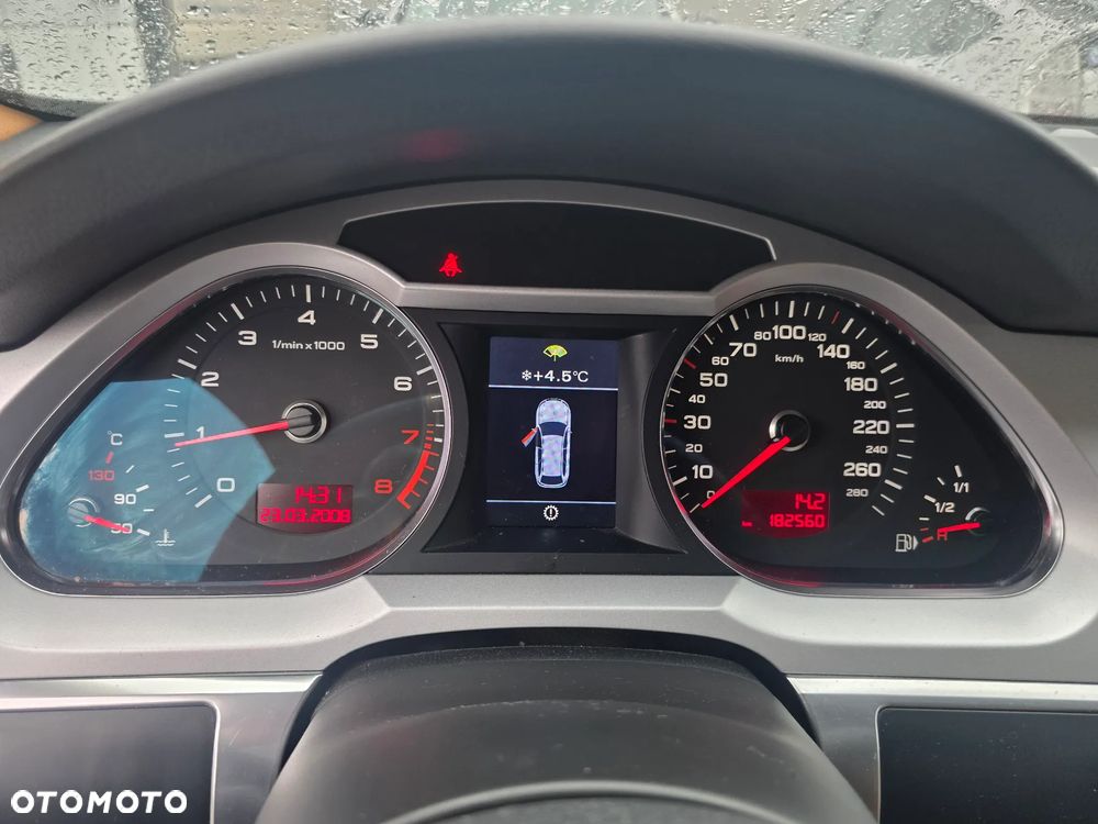 Audi A6 Avant - 10