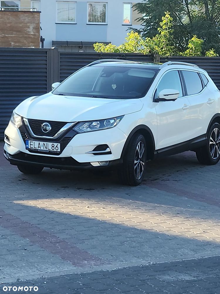 Nissan Qashqai 1.3 DIG-T ZAMA - 2