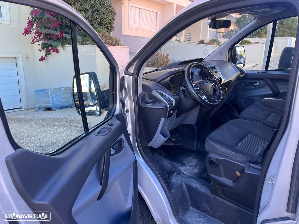 Ford Transit - 9