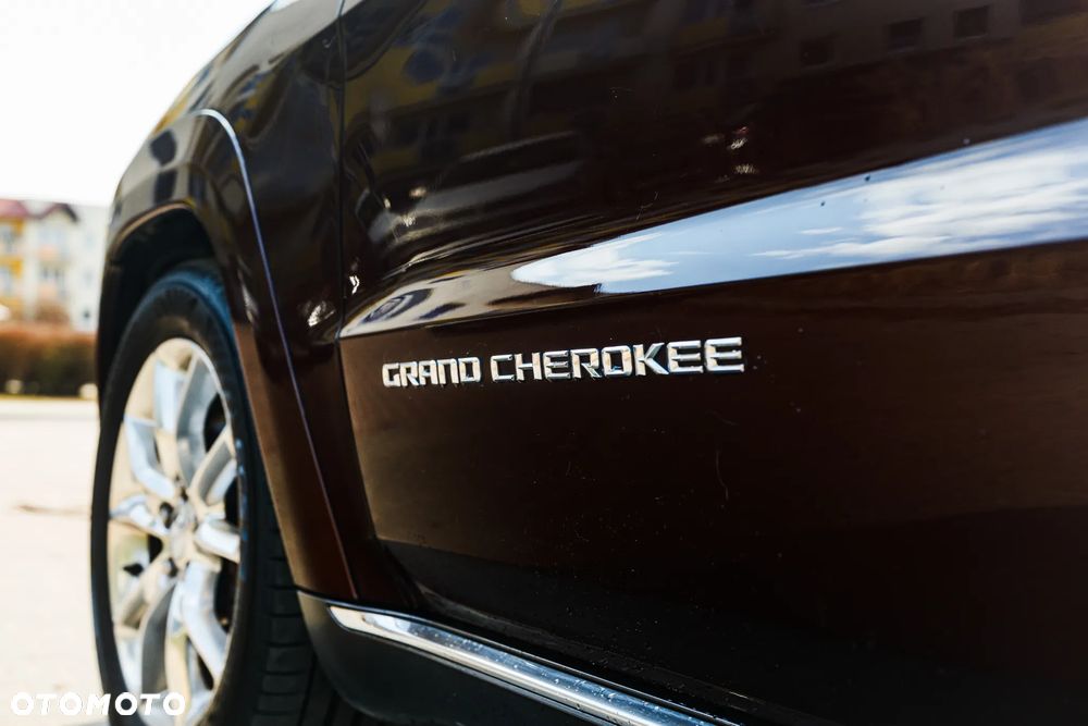 Jeep Grand Cherokee 3.0 CRD Overland Summit - 21