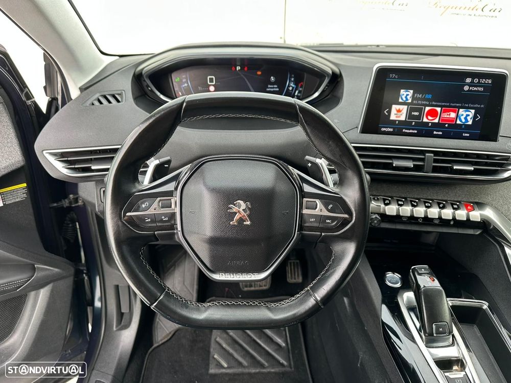 Peugeot 5008 1.6 BlueHDi Allure EAT6 - 26