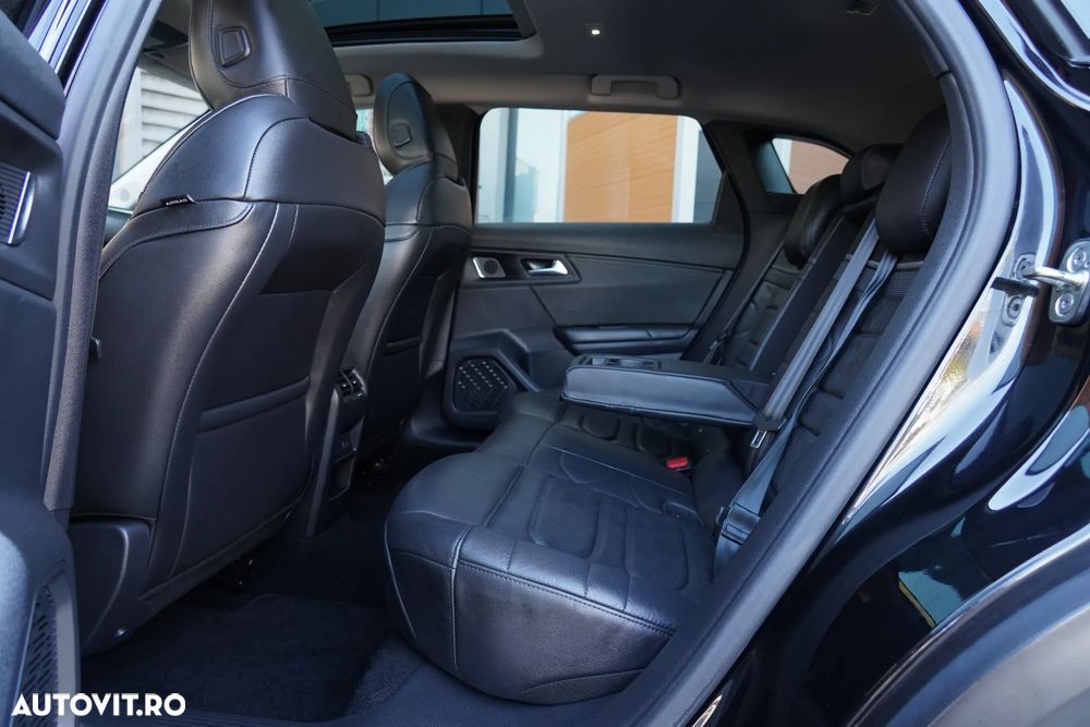 Citroën C5 X 1.6 PHeV 180 EAT8 Shine - 8